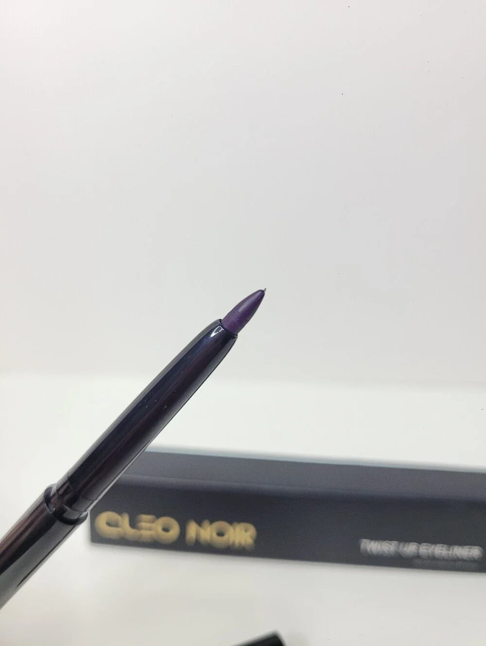 Cleo Noir Twist Up Mechanical Eyeliner
